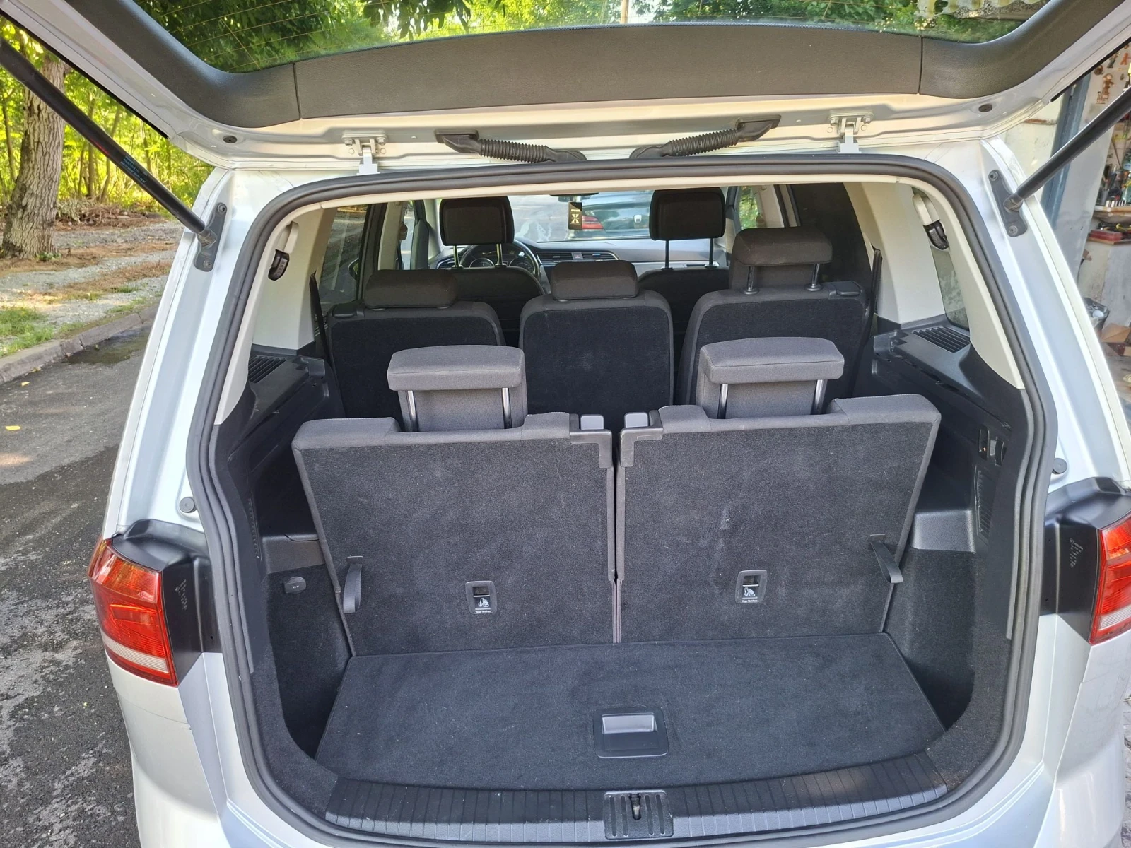 VW Touran TDI | Mobile.bg � ����������� 12
