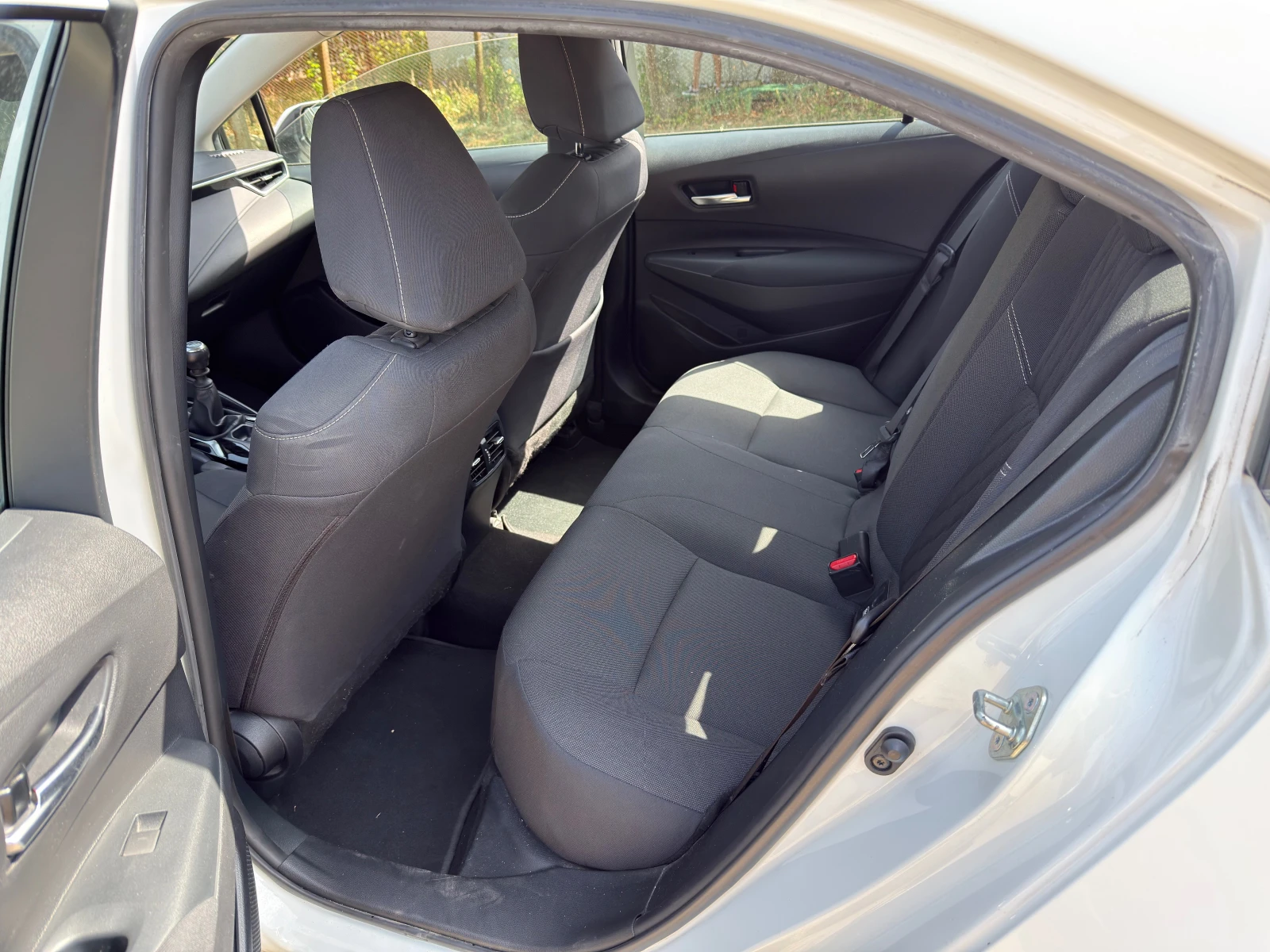 Toyota Corolla | Mobile.bg � ����������� 11