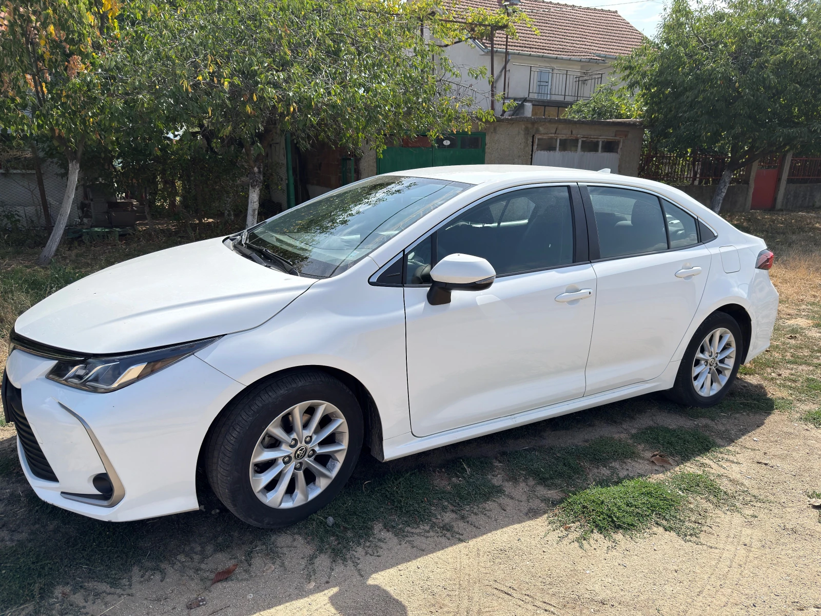 Toyota Corolla | Mobile.bg � ����������� 4