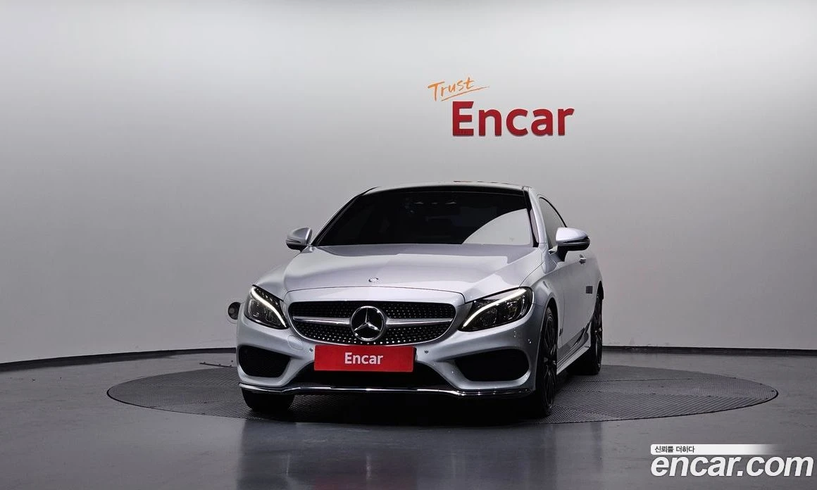 Mercedes-Benz C 200 C200 Coupe, снимка 3 - Автомобили и джипове - 56122467