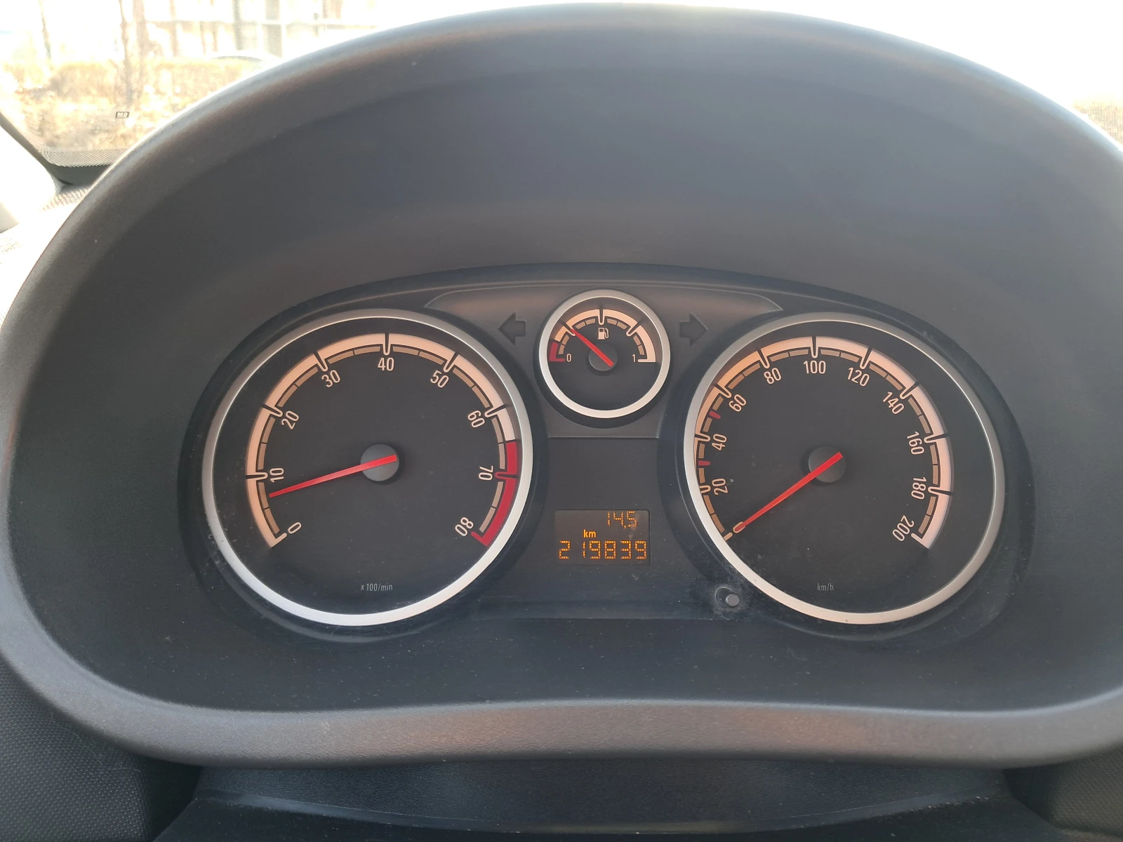 Opel Corsa 1.2 �������� ��� | Mobile.bg � ����������� 12