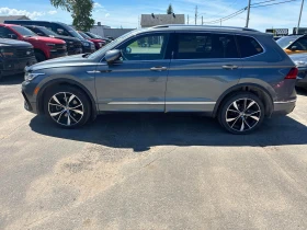 VW Tiguan Highline R-Line * CARFAX * АВТО КРЕДИТ * , снимка 3