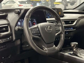 Lexus UX 250h Premium Pkg * Обдухване * Carfax * , снимка 11