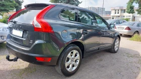 Volvo XC60 2.4, D5, 185к.с. 4&#215;4, всички екстри - 17700 лв. - 19229665 4