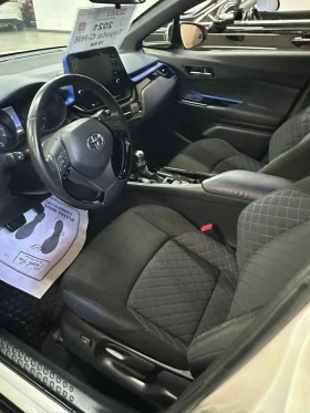 Toyota C-HR XLE PREMIUM * * CARFAX * *  * *  | Mobile.bg    5