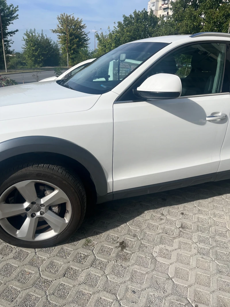 Audi Q5, снимка 1 - Автомобили и джипове - 47333360