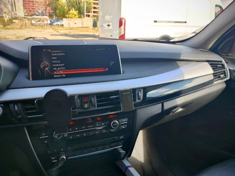 BMW X5 xDrive40d бартер, снимка 8 - Автомобили и джипове - 52326201