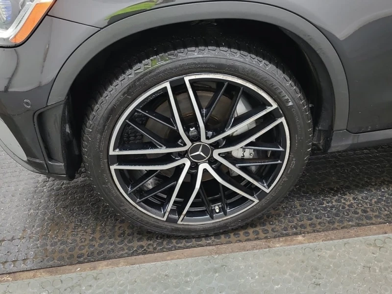 Mercedes-Benz GLC AMG 43  CARFAX, снимка 17 - Автомобили и джипове - 53447409