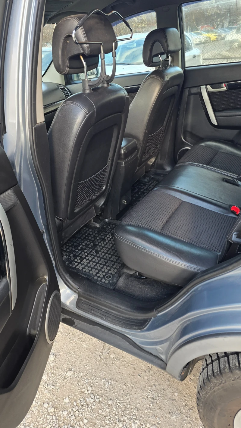 Chevrolet Captiva, снимка 8 - Автомобили и джипове - 53487489