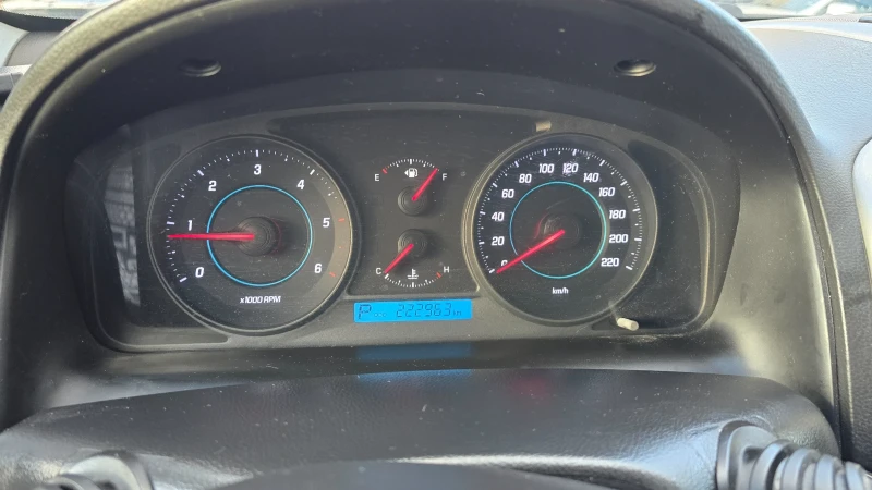 Chevrolet Captiva, снимка 4 - Автомобили и джипове - 53487489