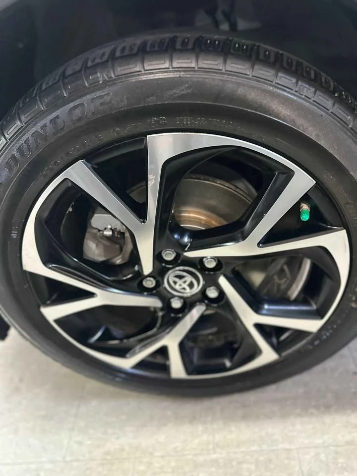 Toyota C-HR XLE PREMIUM * * CARFAX * * АВТОКРЕДИТ * *  - изображение 9