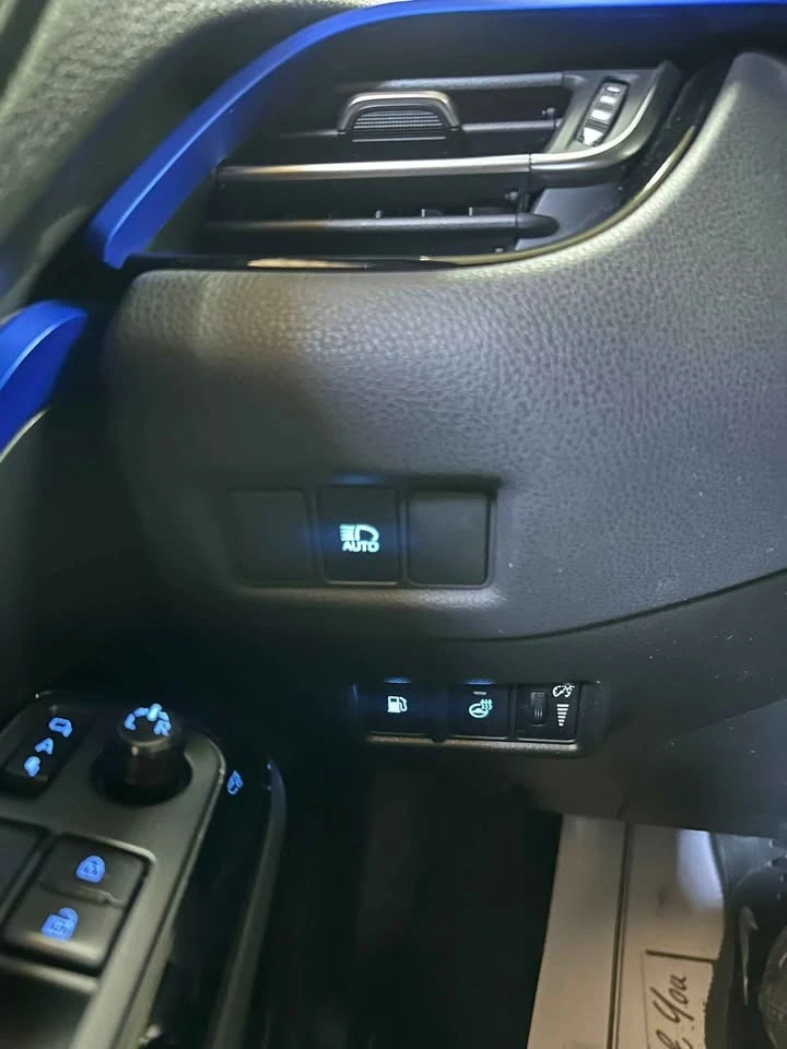 Toyota C-HR XLE PREMIUM * * CARFAX * * АВТОКРЕДИТ * *  - изображение 8