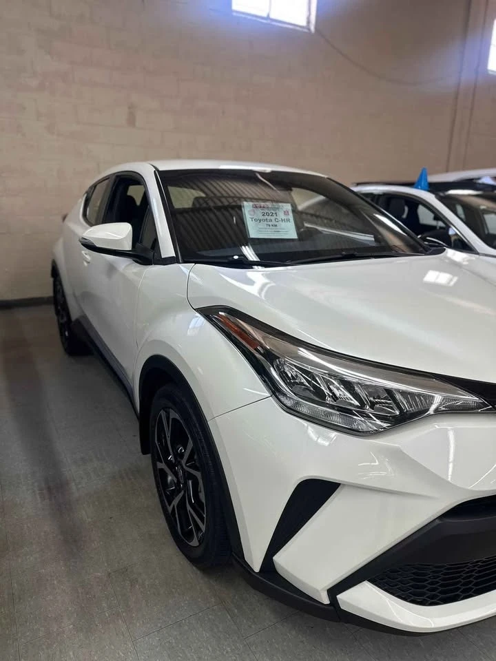 Toyota C-HR XLE PREMIUM * * CARFAX * * АВТОКРЕДИТ * *  - изображение 3