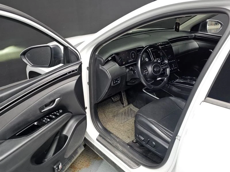 Hyundai Tucson Inspiration 2WD| 230к.с.| ВКЛ.ТЕХНОТЕСТ, снимка 10 - Автомобили и джипове - 55322227