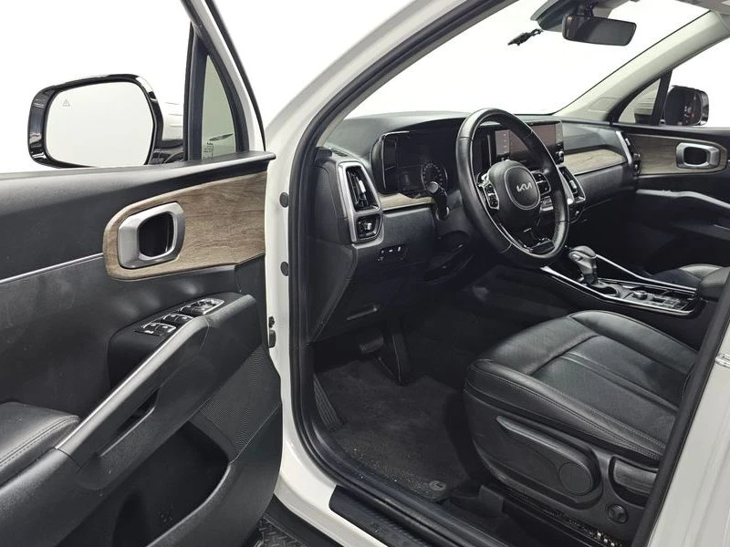 Kia Sorento 2.5 Automatic, снимка 10 - Автомобили и джипове - 55724300