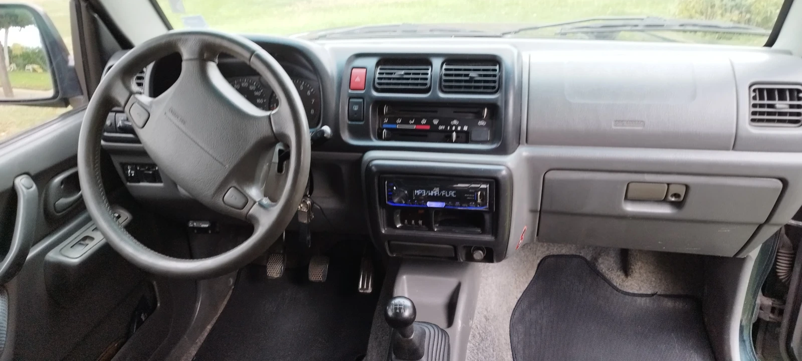 Suzuki Jimny 1300 - изображение 10