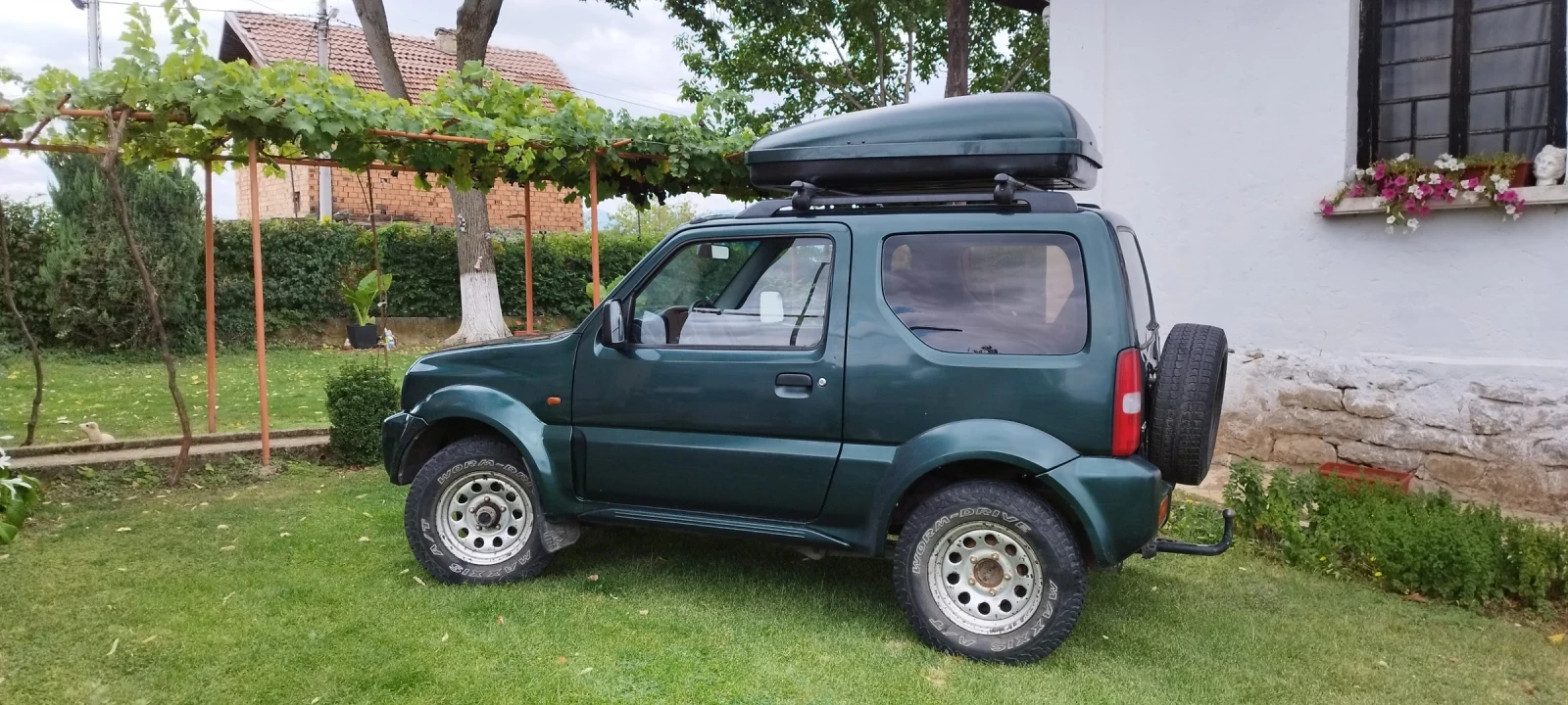 Suzuki Jimny 1300 - изображение 2