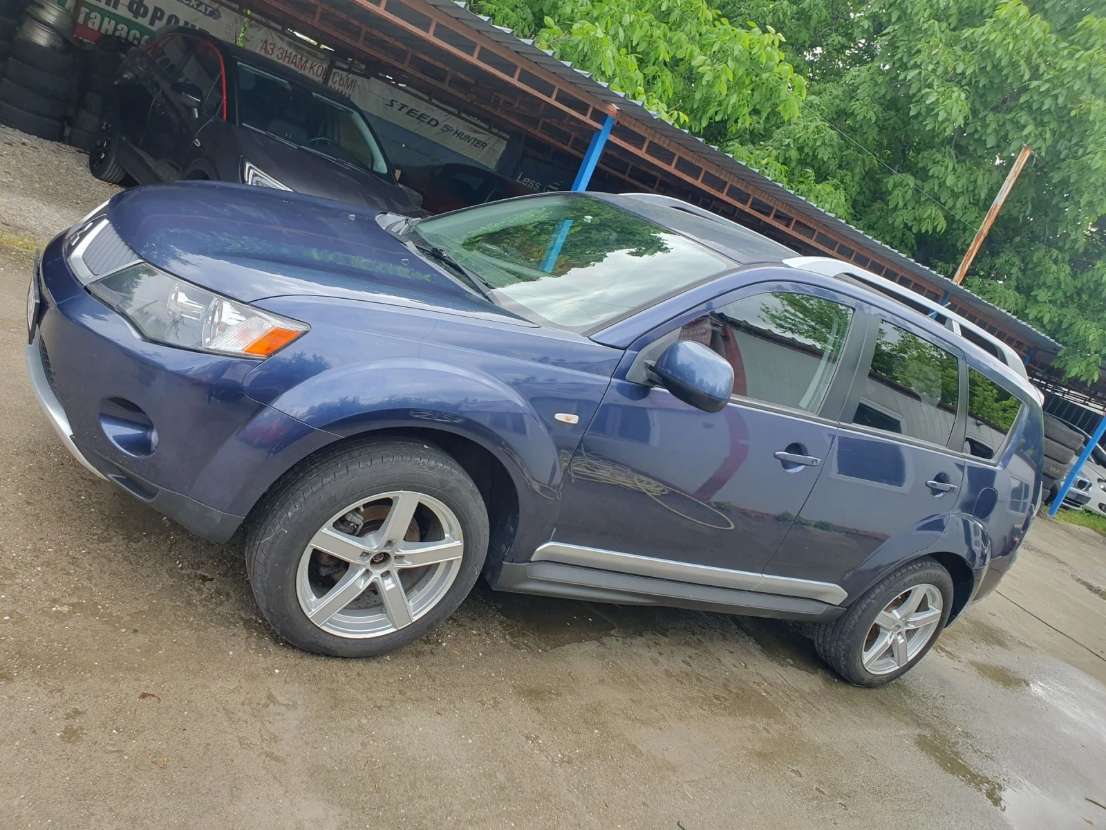 Mitsubishi Outlander 2.4 NAVI KAMERA, снимка 11 - Автомобили и джипове - 53056252