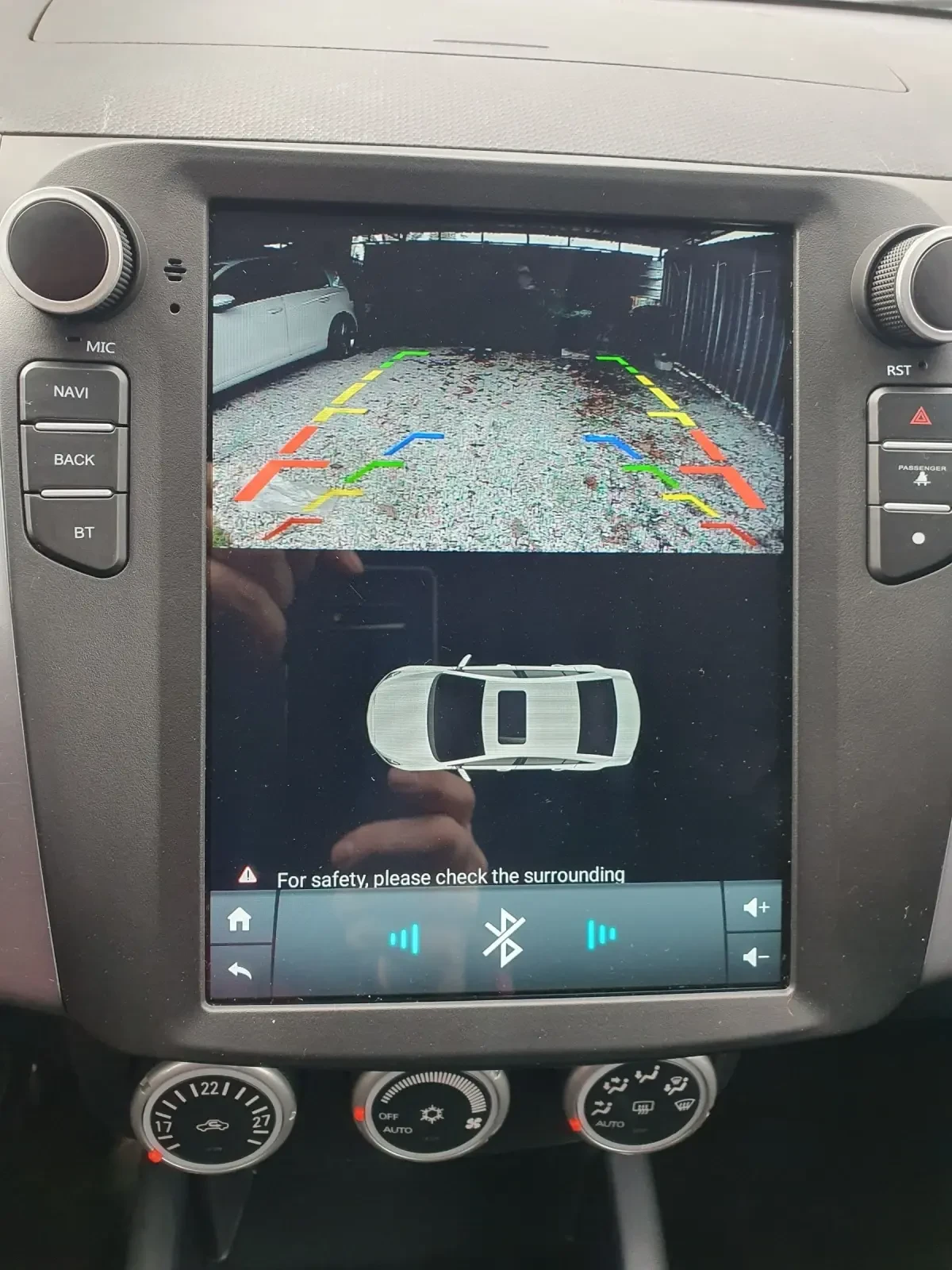 Mitsubishi Outlander 2.4 NAVI KAMERA