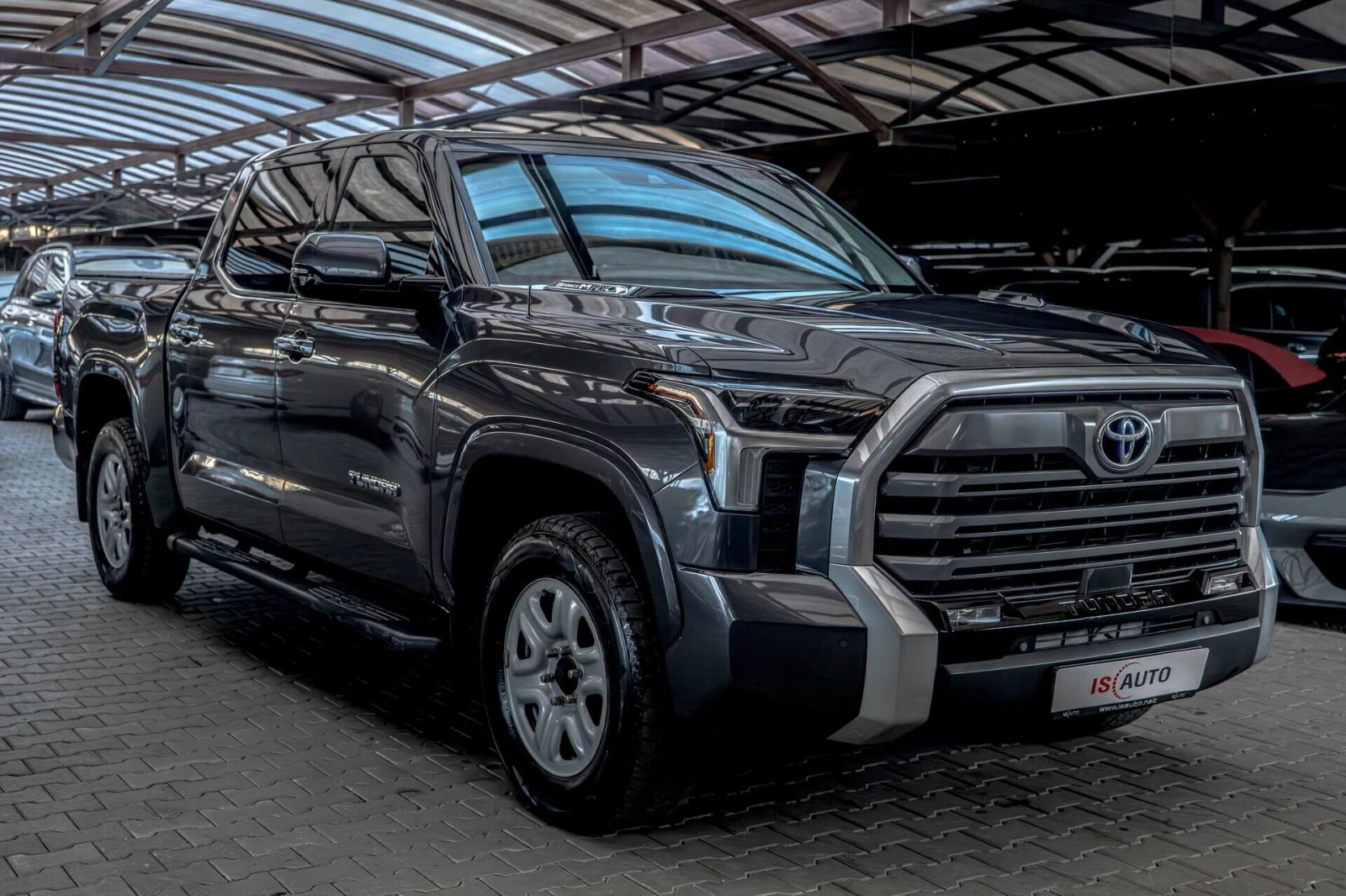 Toyota Tundra 3.5 i-Force/Hybrid/Virtual/Камера/Обдухване, снимка 2 - Автомобили и джипове - 53821948