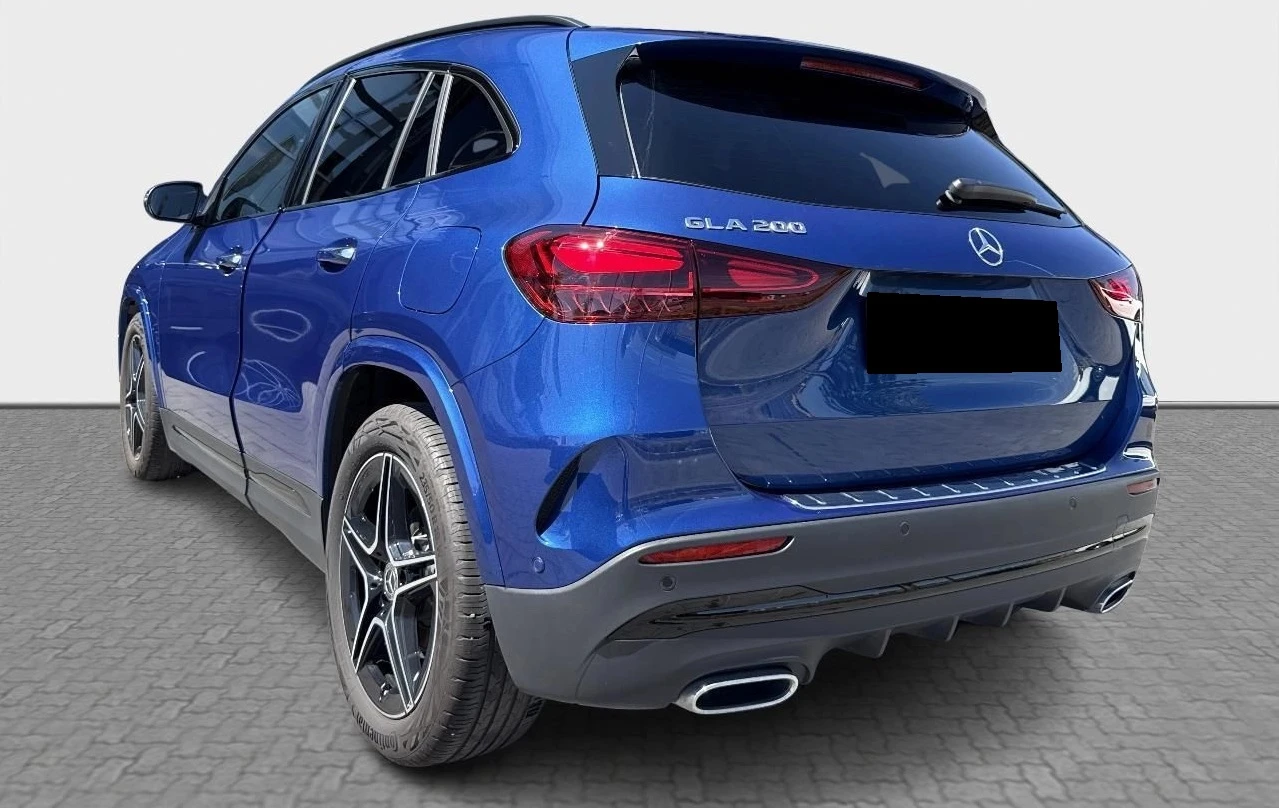 Mercedes-Benz GLA 200 AMG-Line, снимка 3 - Автомобили и джипове - 54000018