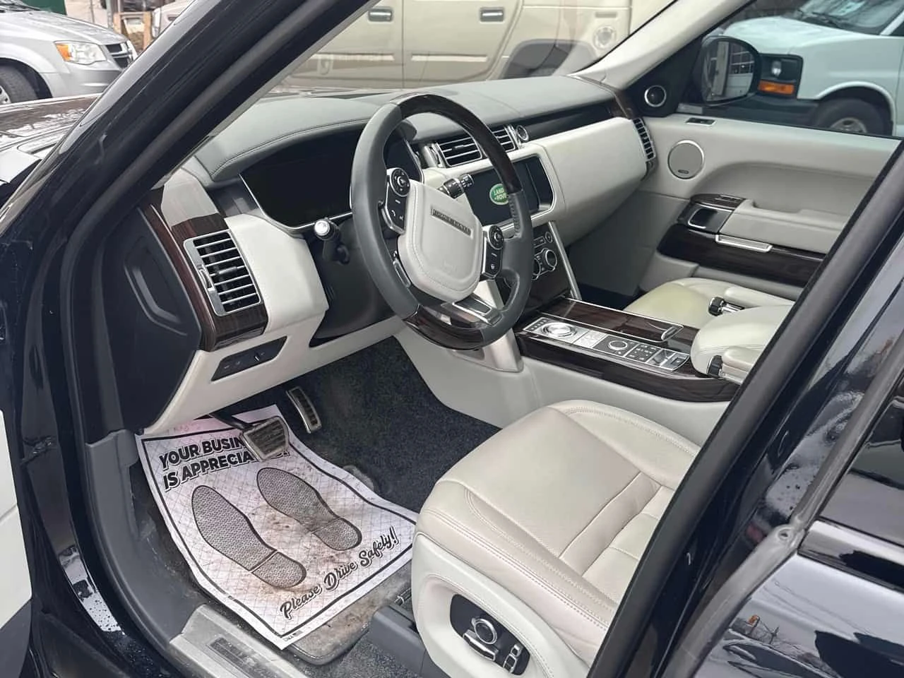 Land Rover Range rover * SC SV Autobiography* CARFAX* МАСАЖИ* ТЕЛЕВИЗОРИ, снимка 5 - Автомобили и джипове - 54022354