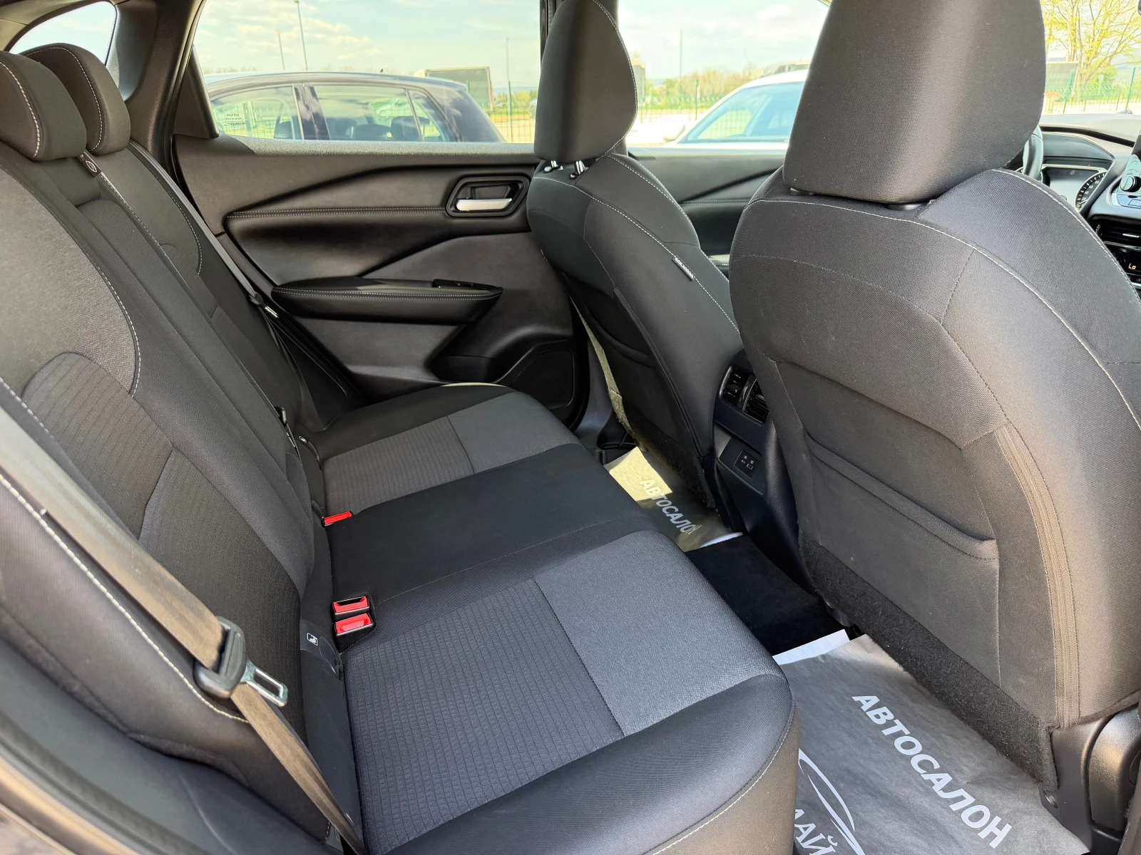 Nissan Qashqai MILD HYBRID AVTOMAT CAMERA 360 KEY LESS GO DISTR  | Mobile.bg � ����������� 13