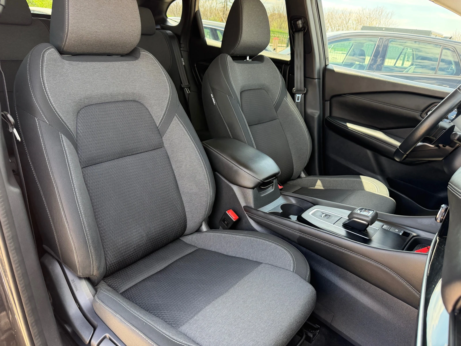 Nissan Qashqai MILD HYBRID AVTOMAT CAMERA 360 KEY LESS GO DISTR  | Mobile.bg � ����������� 11