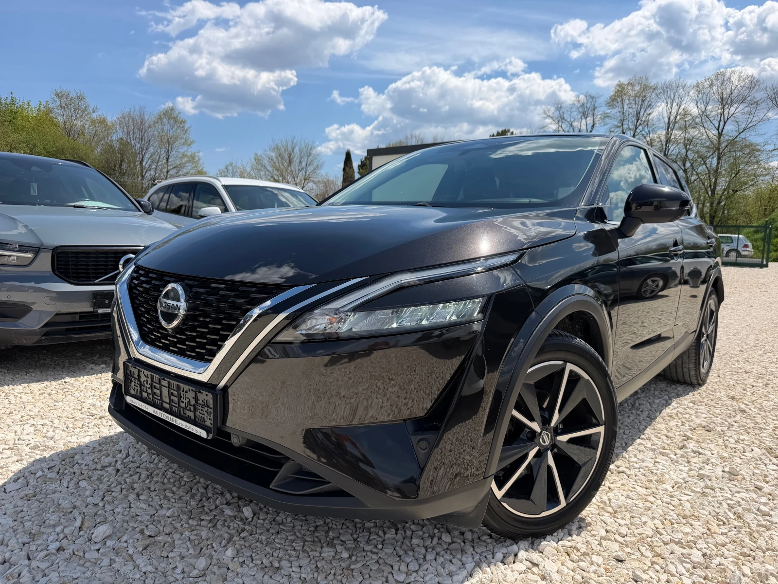 Nissan Qashqai MILD HYBRID AVTOMAT CAMERA 360 KEY LESS GO DISTR  | Mobile.bg � ����������� 1