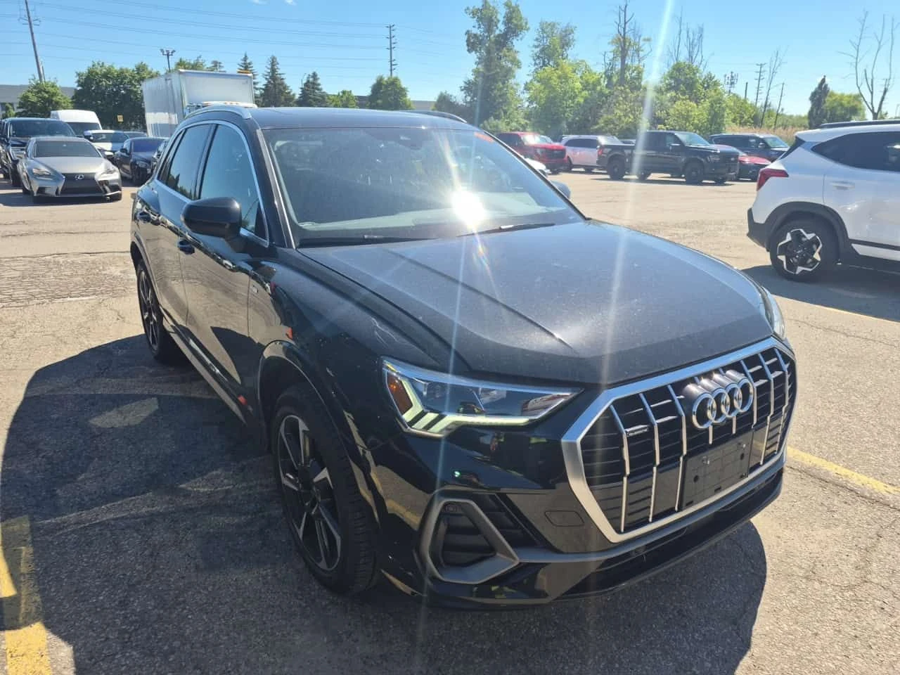 Audi Q3 TECHNIK| B&O| PANO| 360, снимка 2 - Автомобили и джипове - 55031674