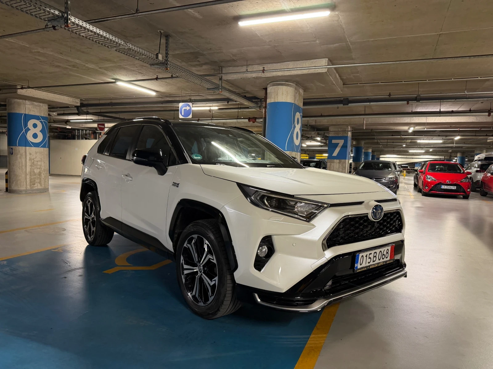Toyota Rav4 2.5 LUXURY Plug-in Hybrid AWD, снимка 3 - Автомобили и джипове - 55226183