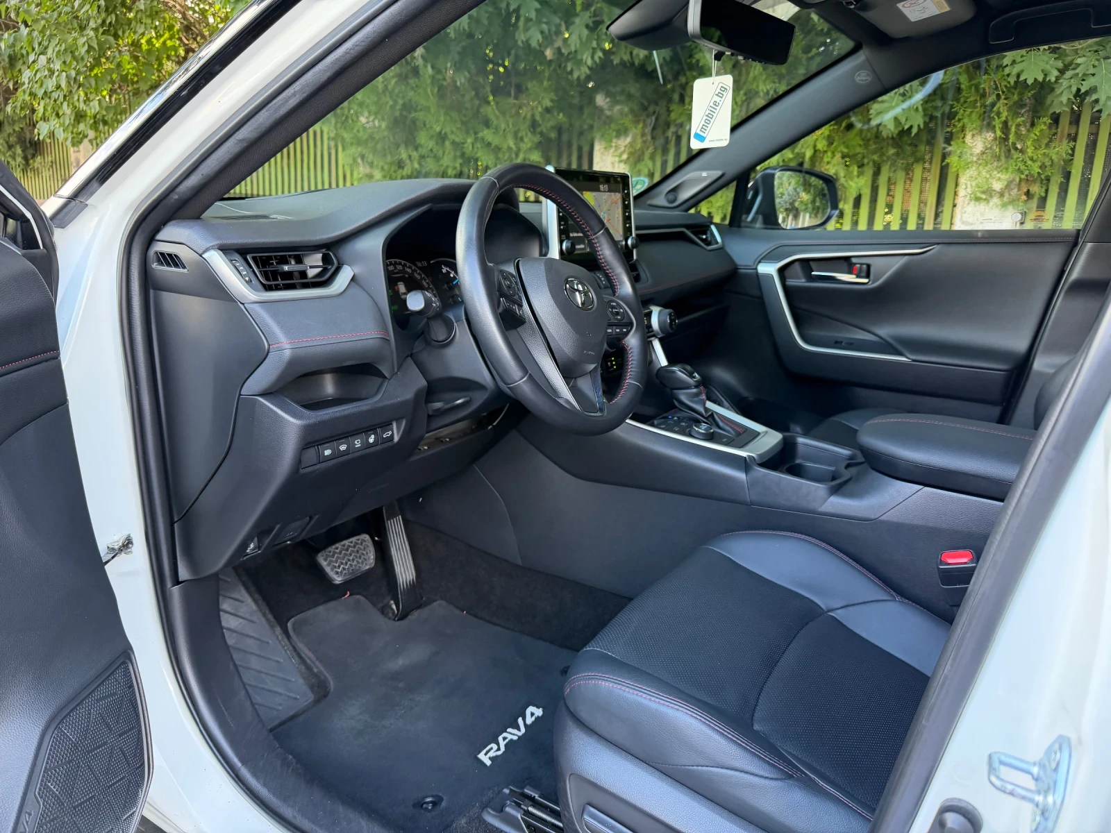 Toyota Rav4 2.5 LUXURY Plug-in Hybrid AWD, снимка 8 - Автомобили и джипове - 55226183