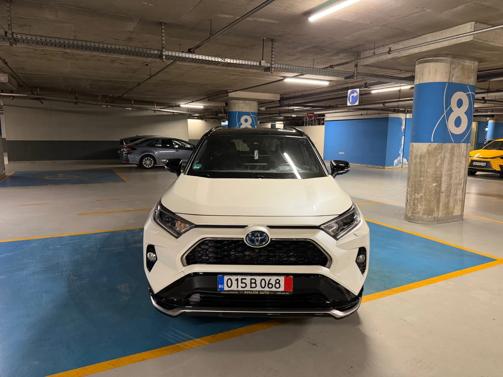 Toyota Rav4 2.5 LUXURY Plug-in Hybrid AWD, снимка 2 - Автомобили и джипове - 55226183