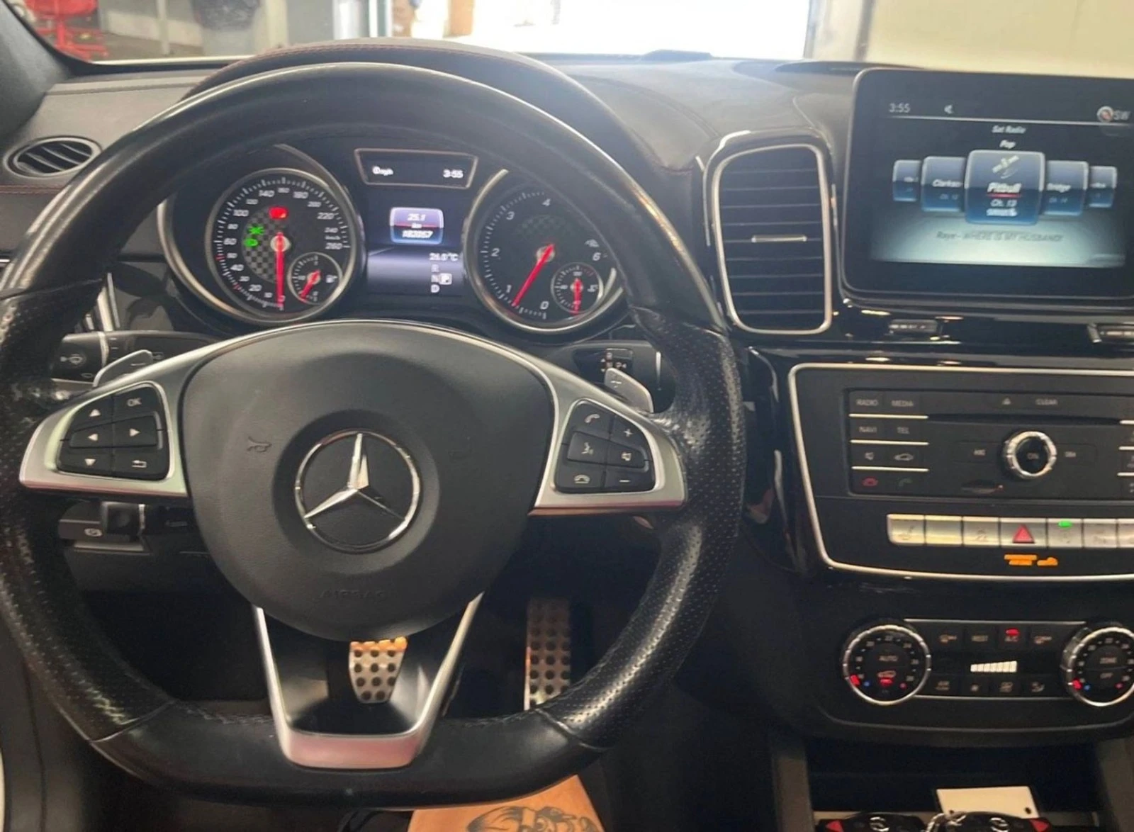 Mercedes-Benz GLE 350 D COUPE AMG-LINE Автокредит Цена до България, снимка 11 - Автомобили и джипове - 55479082