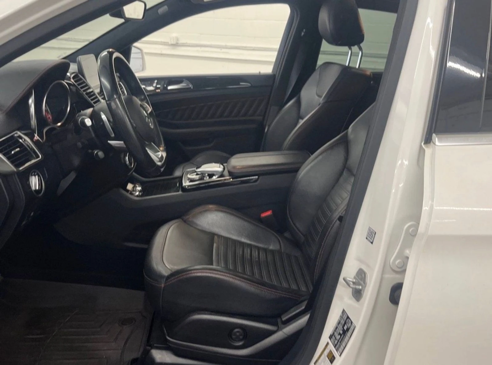 Mercedes-Benz GLE 350 D COUPE AMG-LINE Автокредит Цена до България, снимка 9 - Автомобили и джипове - 55479082