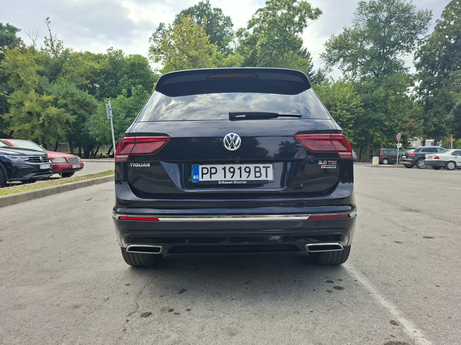 VW Tiguan Tiguan R-line bitdi, снимка 6 - Автомобили и джипове - 55660880