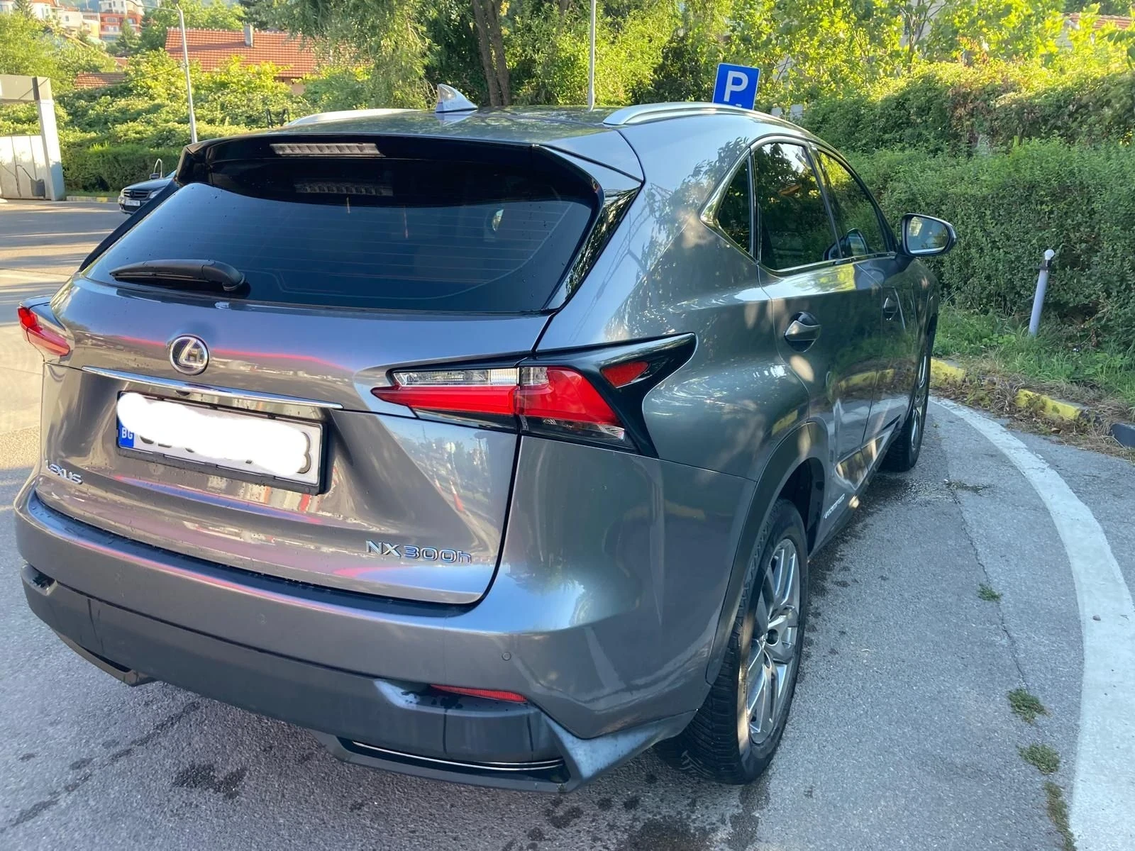Lexus NX 300h 2.5Hibrid 4x4, снимка 3 - Автомобили и джипове - 55680078