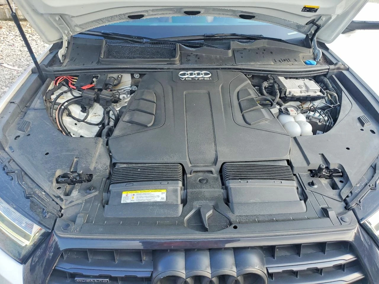 Audi Q7 PRESTIGE* BOSE* MATRIX* HUD* DISTRONIC* PANO* FULL, снимка 12 - Автомобили и джипове - 55838061