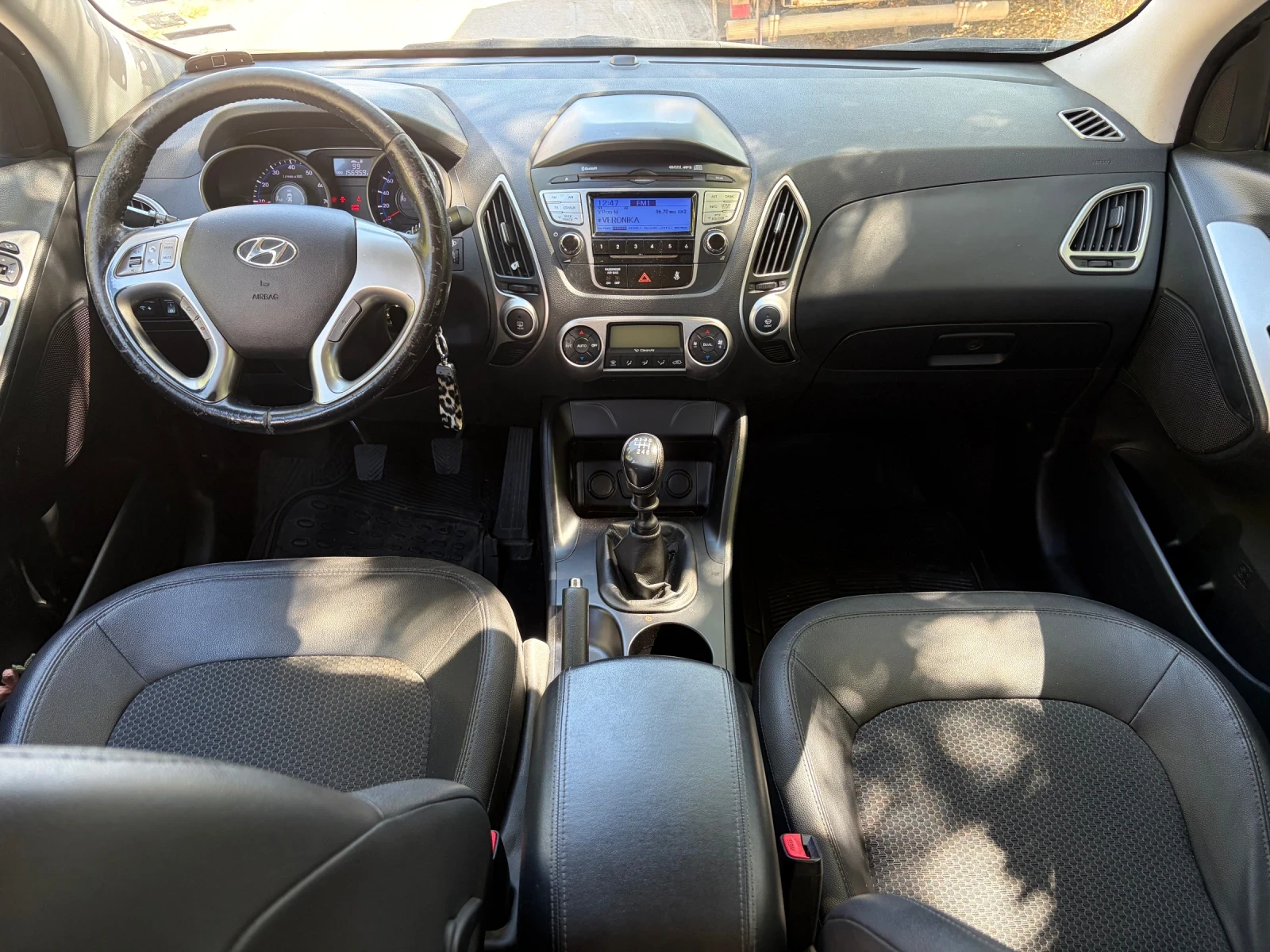 Hyundai IX35, снимка 11 - Автомобили и джипове - 56038965