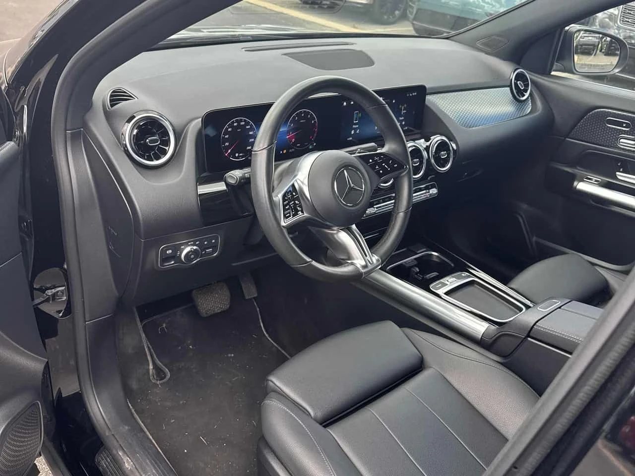 Mercedes-Benz GLA 250 * CARFAX * ����� �� ����������� | Mobile.bg � ����������� 5