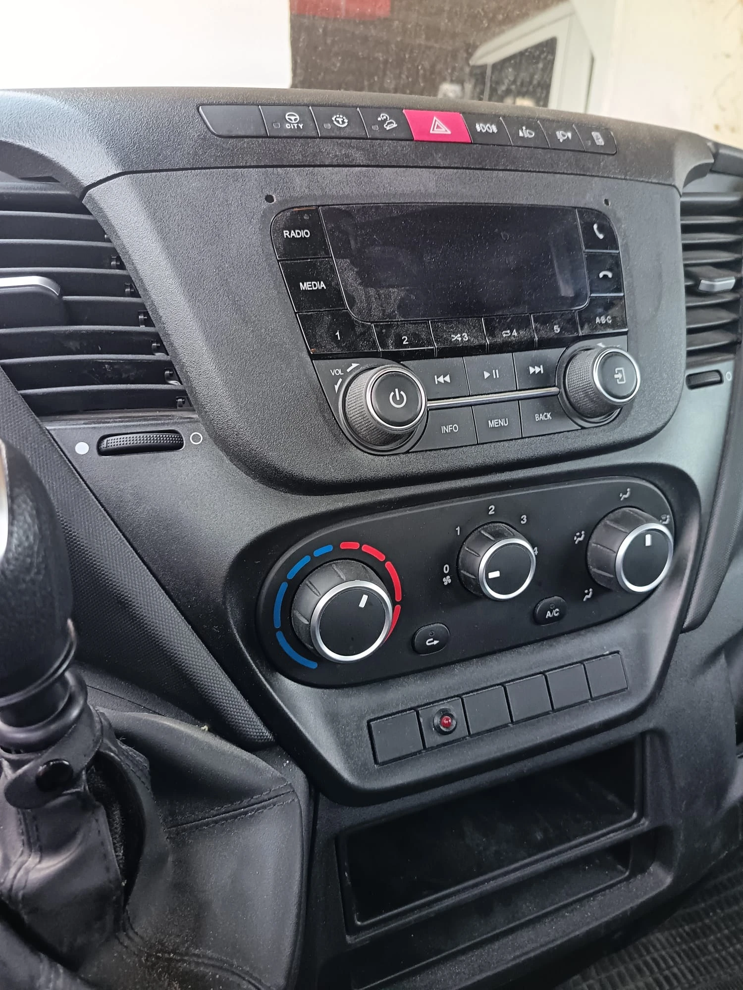 Iveco 35c17 40000��. | Mobile.bg � ����������� 16