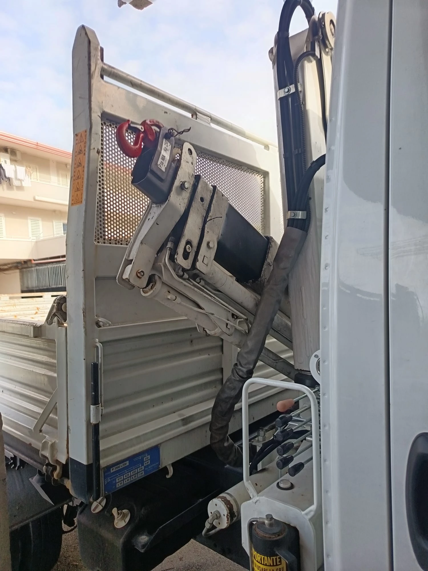Iveco 35c17 40000��. | Mobile.bg � ����������� 14