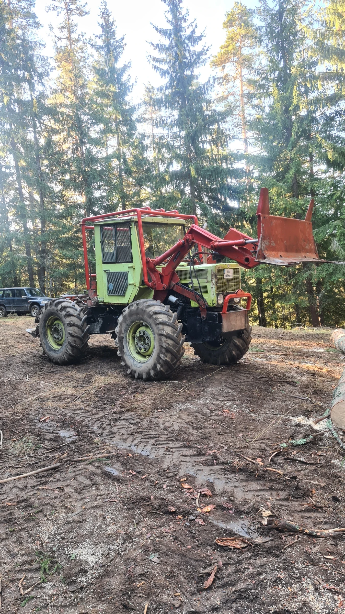 Специализирани машини Машини за дърводобив MB TRAC 900 - изображение 3