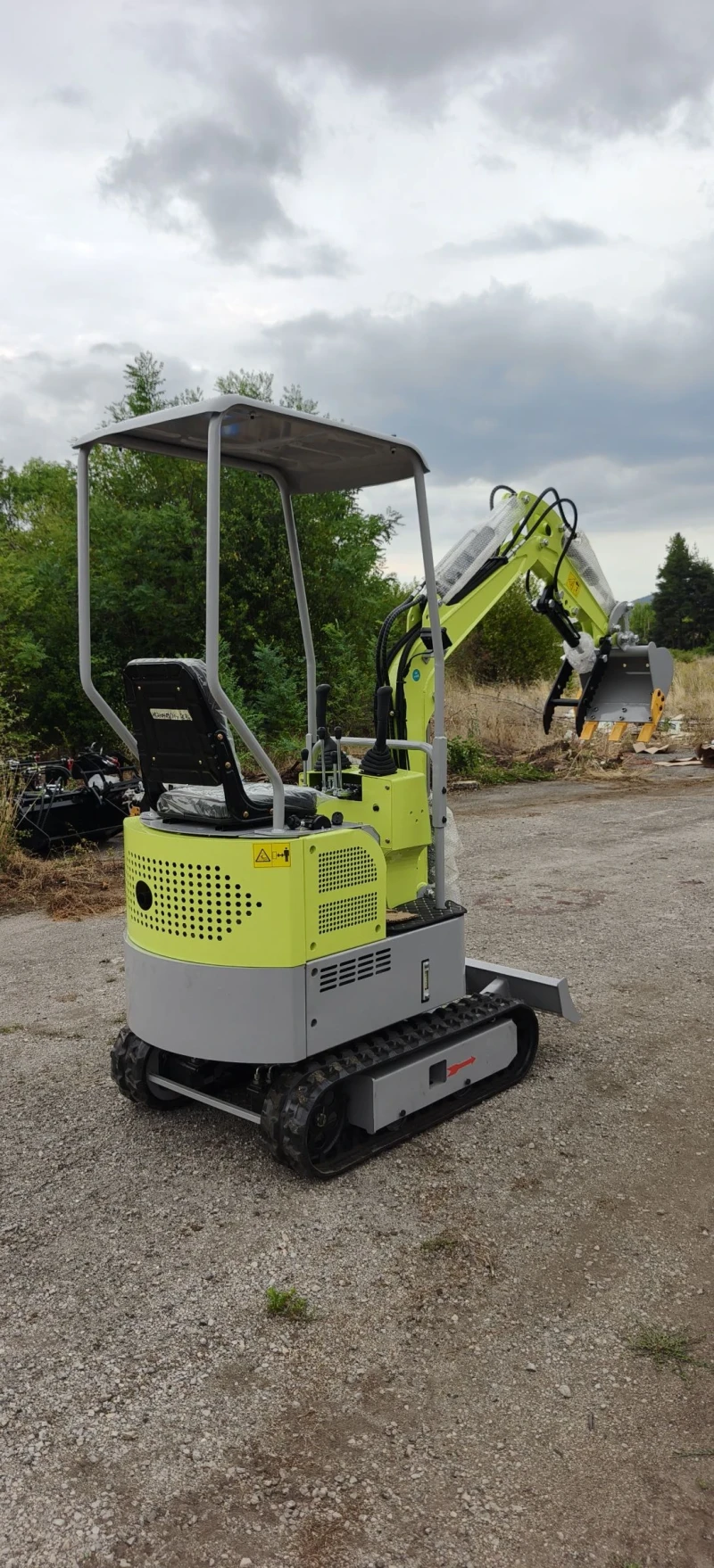 Багер Друга марка НОВИ МИНИ БАГЕРИ VSN N11 НАЛИЧНИ, снимка 5 - Индустриална техника - 50719732