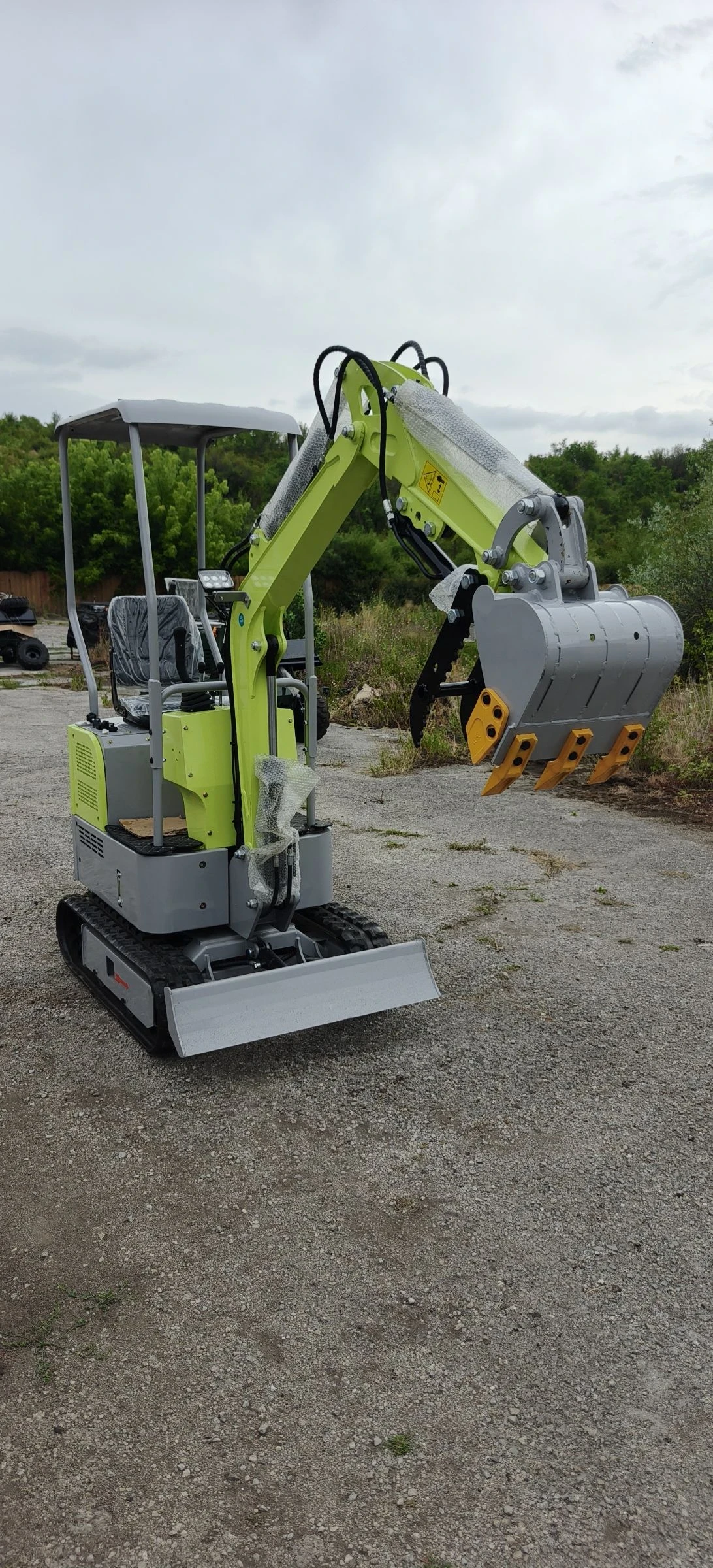 Багер Друга марка НОВИ МИНИ БАГЕРИ VSN N11 НАЛИЧНИ, снимка 1