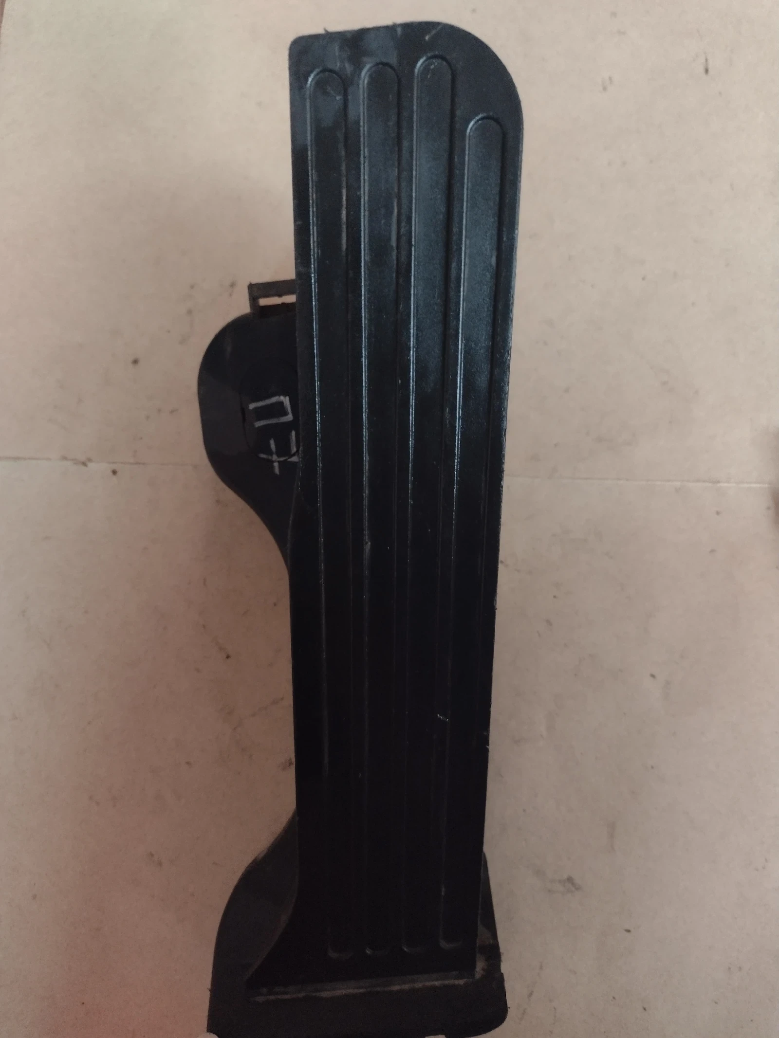 1K1723503AA ����� ��� VW PASSAT B7  1K1 723 503 AA  6PV010498-01 | Mobile.bg � ����������� 3