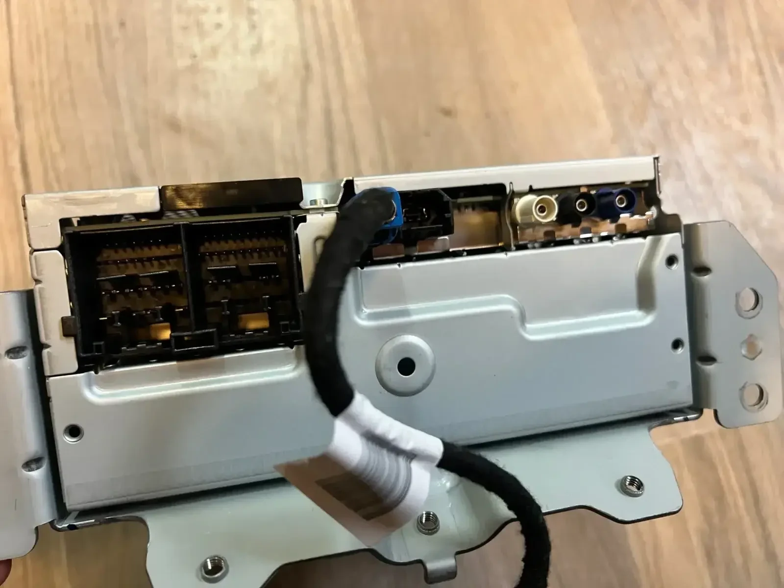 L1BT-18D804-HH  Navi Ford Fiesta 7 L1BT-18D804-HH  | Mobile.bg   3