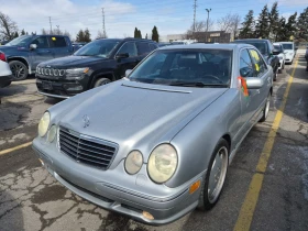 Mercedes-Benz E 55 AMG АВТО КРЕДИТ, снимка 1