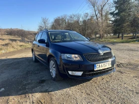 Skoda Octavia 1.6, снимка 1