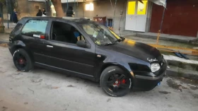 Обява за продажба на VW Golf 1.8 ~2 000 лв. - изображение 1